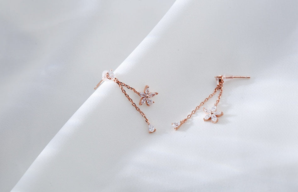 Flower earrings