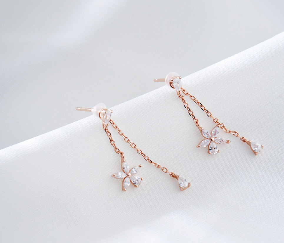 Flower earrings